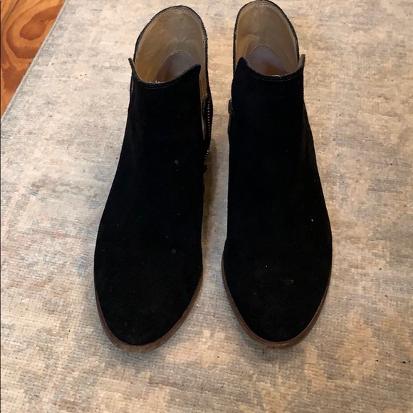 Splendid Hamptyn Almond toe black suede booties - Picture 4 of 6